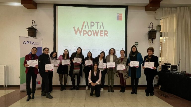 UAI participación en APTA Woman Power